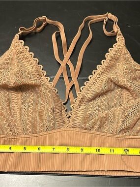 Lace Bralette Crisscross Back Arula Intimates Plus in Tan Size A